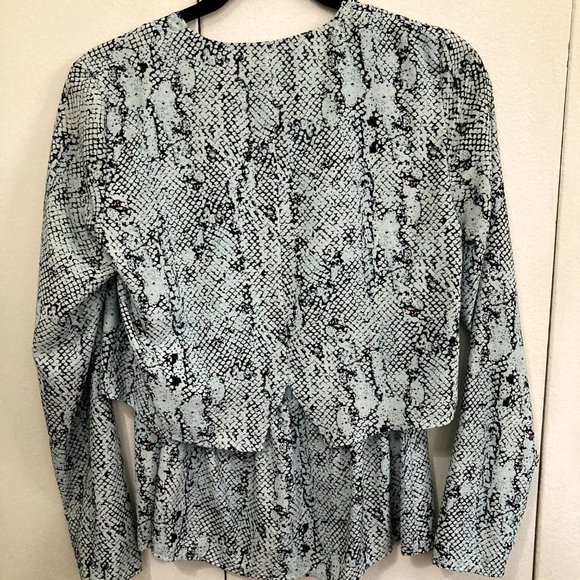 Cooper and Ella Long sleeve blouse size XS - Picture 4 of 5